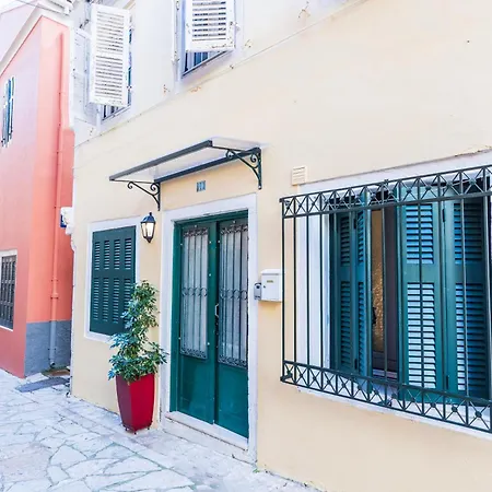 Casa Mourioni Old Corfu Town Apartment *